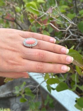 Ladies Avon Cocktail Ring